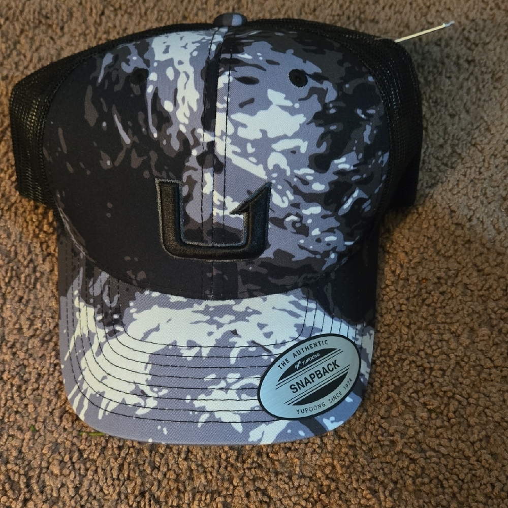 Huk Mossy Oak Logo Trucker Hat